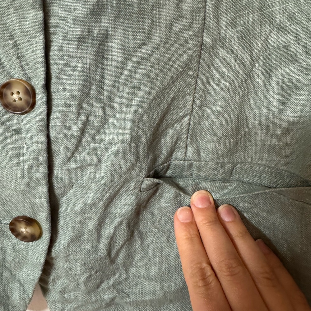 Abercrombie Linen Collection Vest and Skirt Set - Picture 3 of 10